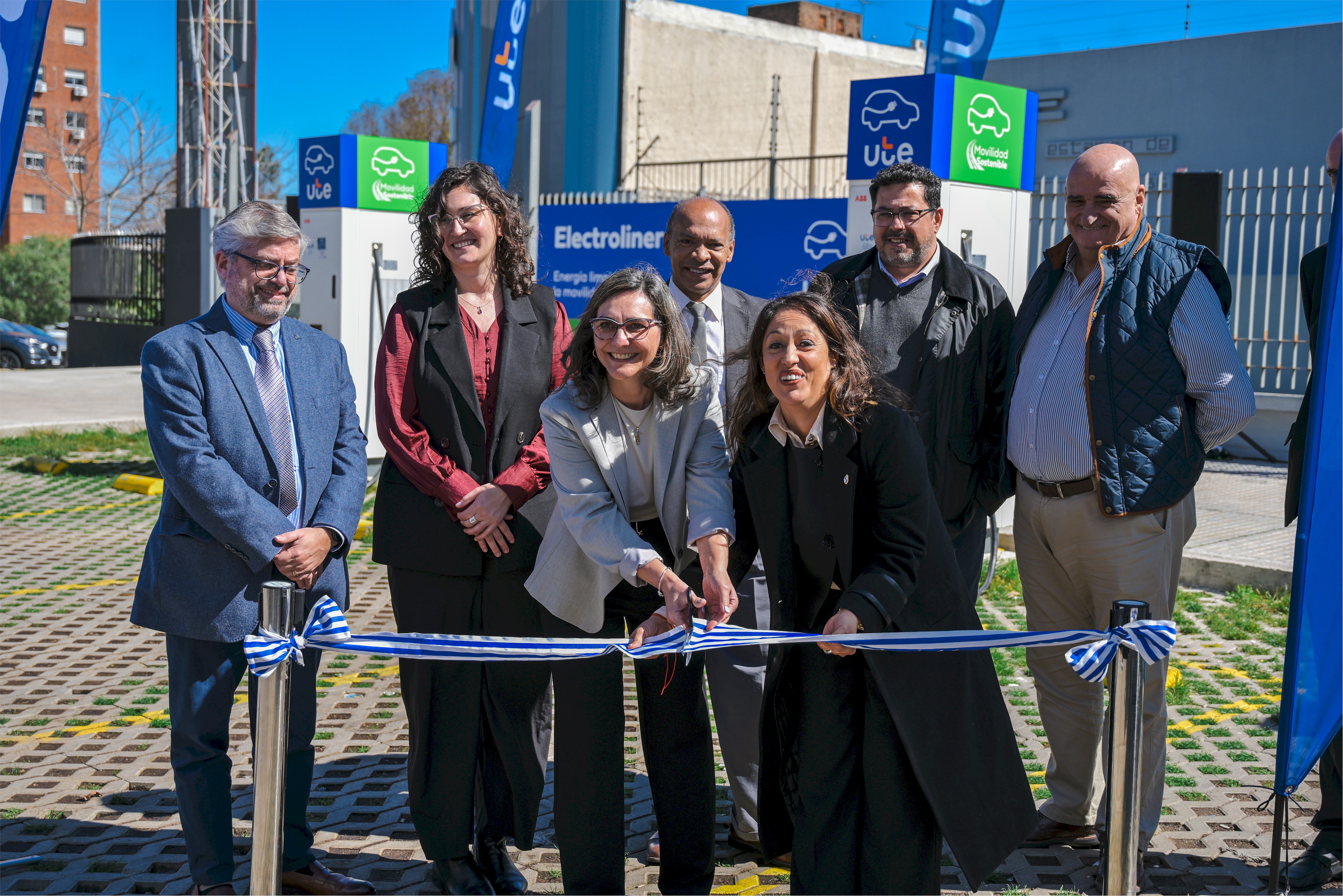 UTE inauguró Electrolinera en Malvín y amplía su red de carga pública para una movilidad sostenible