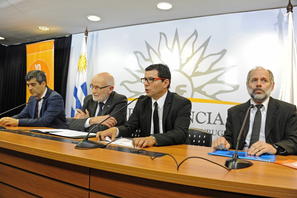 El vicepresidente de UTE, Ing. César Briozzo, participó del lanzamiento de una nueva edición del programa