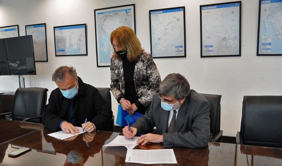 Firma de convenio entre UTE y la Intendencia de Montevideo