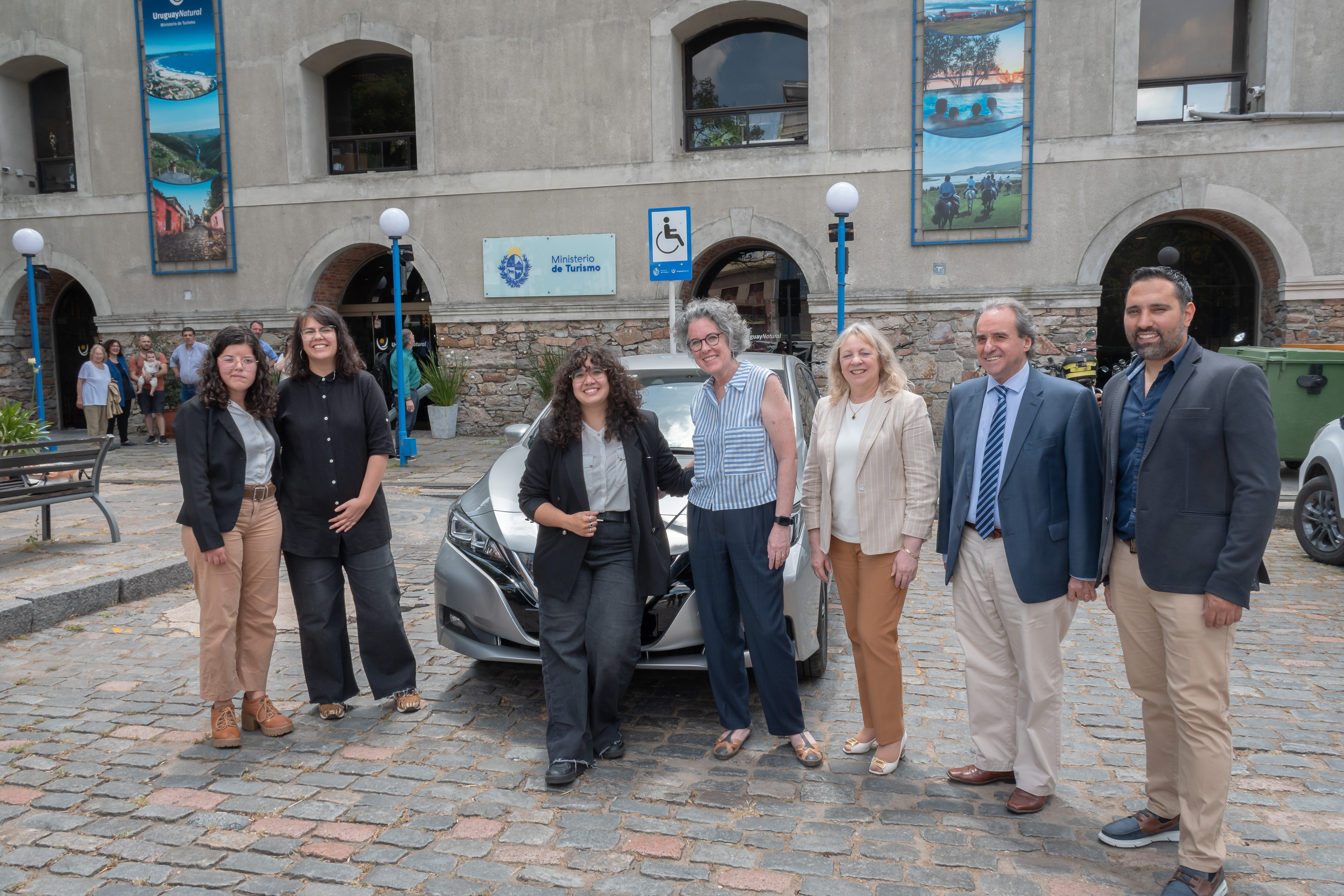 Lanzamiento del Proyecto DieciNUEVE para difundir la Electromovilidad