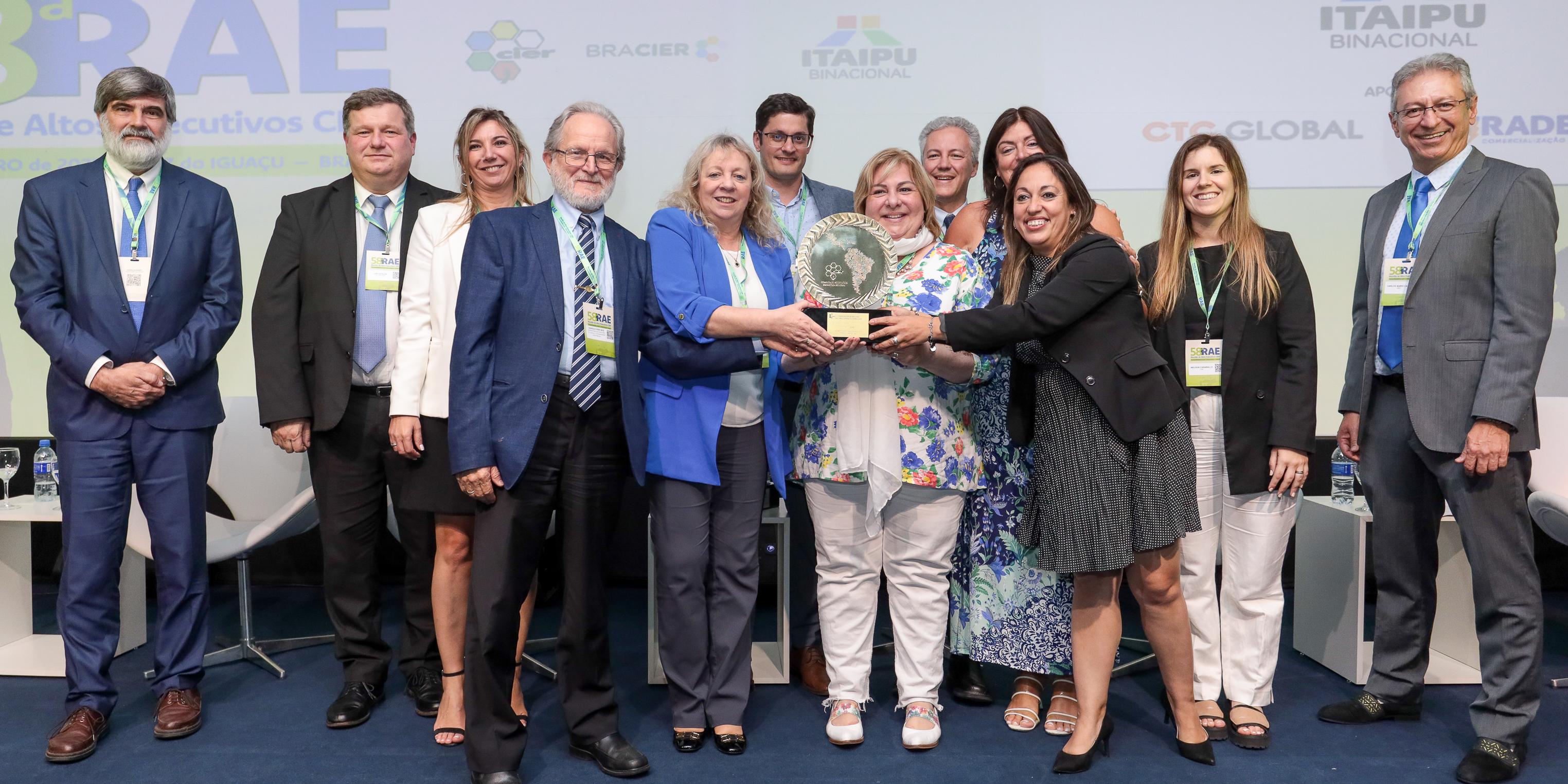 UTE multipremiada en Latinoamérica