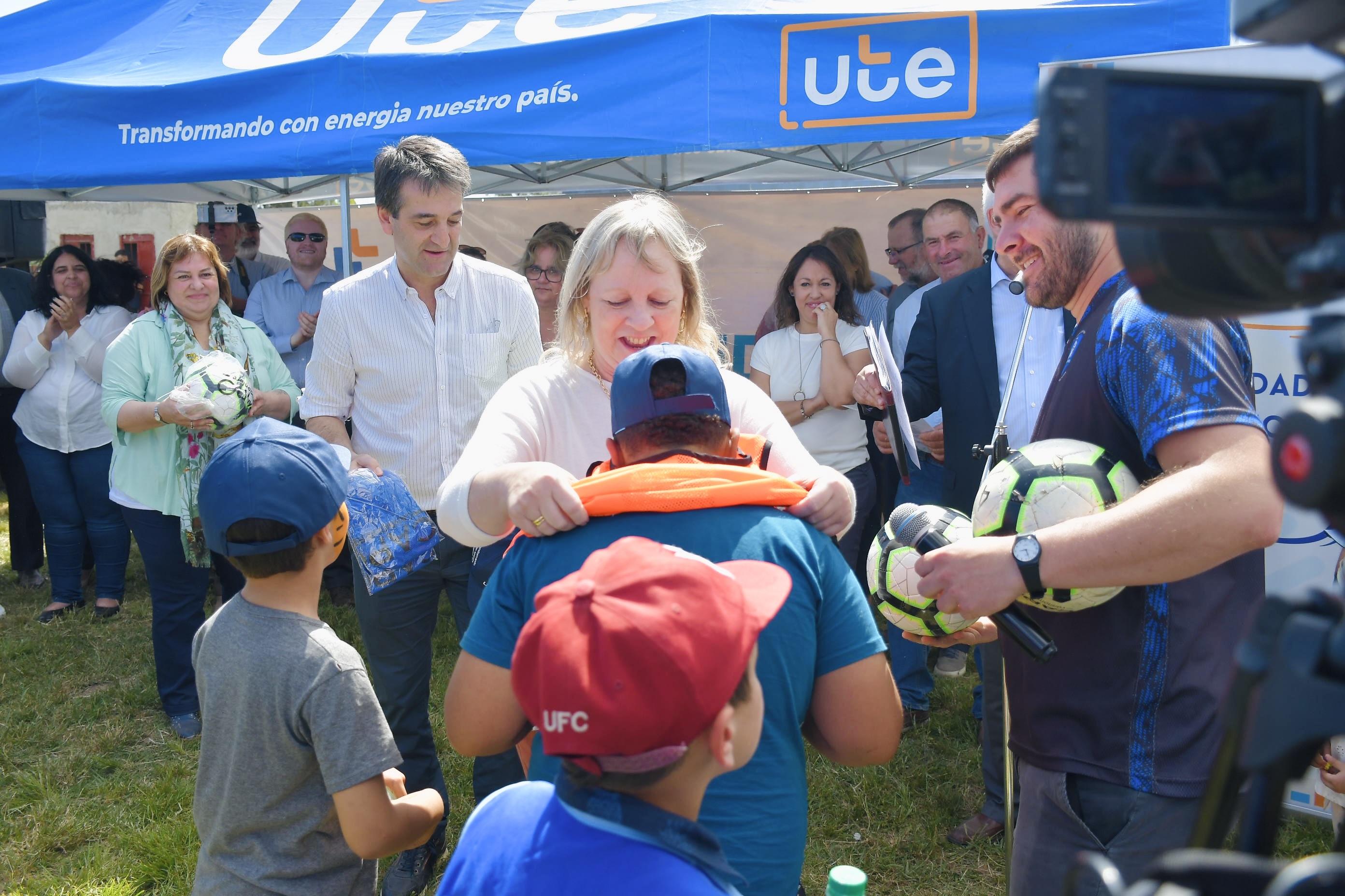 50.000 hogares regularizados: hito en inauguración de obras del Plan de Inclusión Social