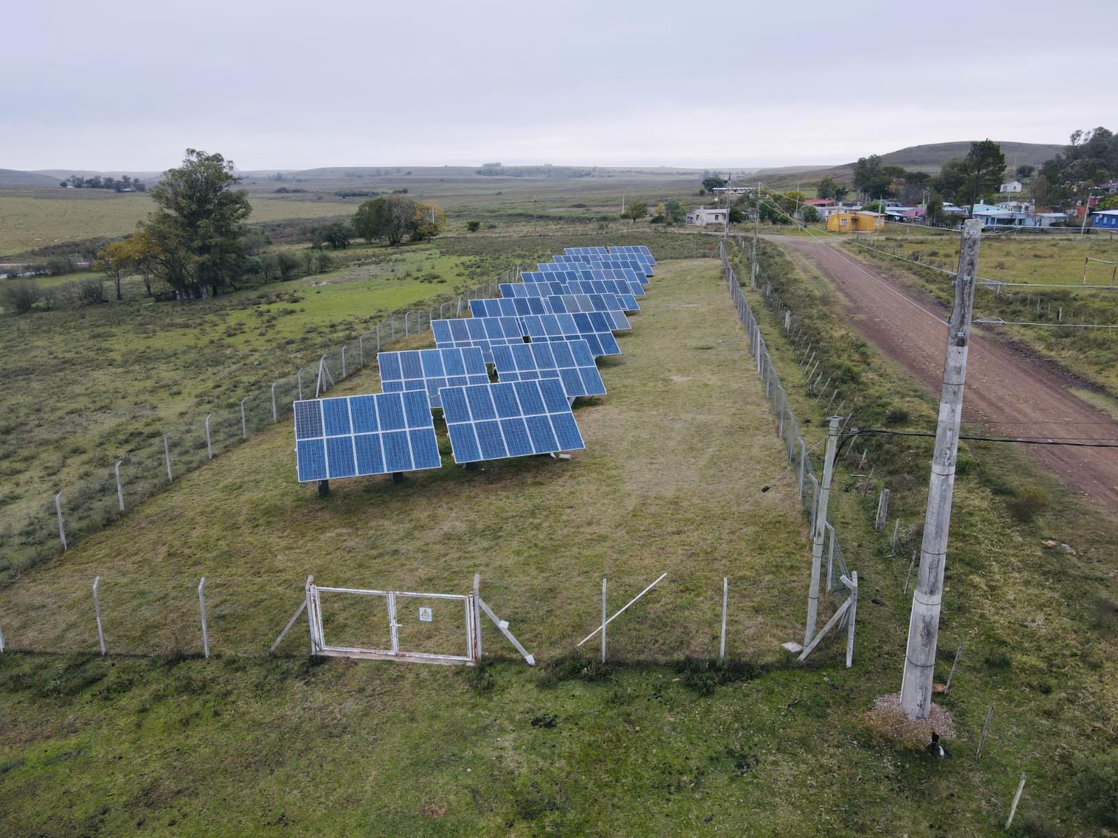 Paneles solares en Cerros de Vera