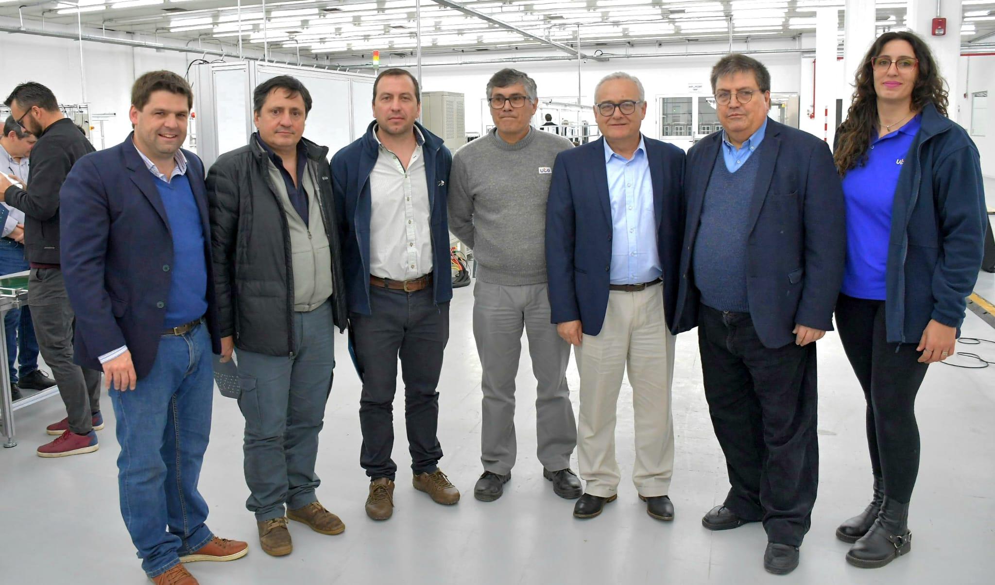 UTE presente en inauguración de fábrica de medidores inteligentes en Paysandú