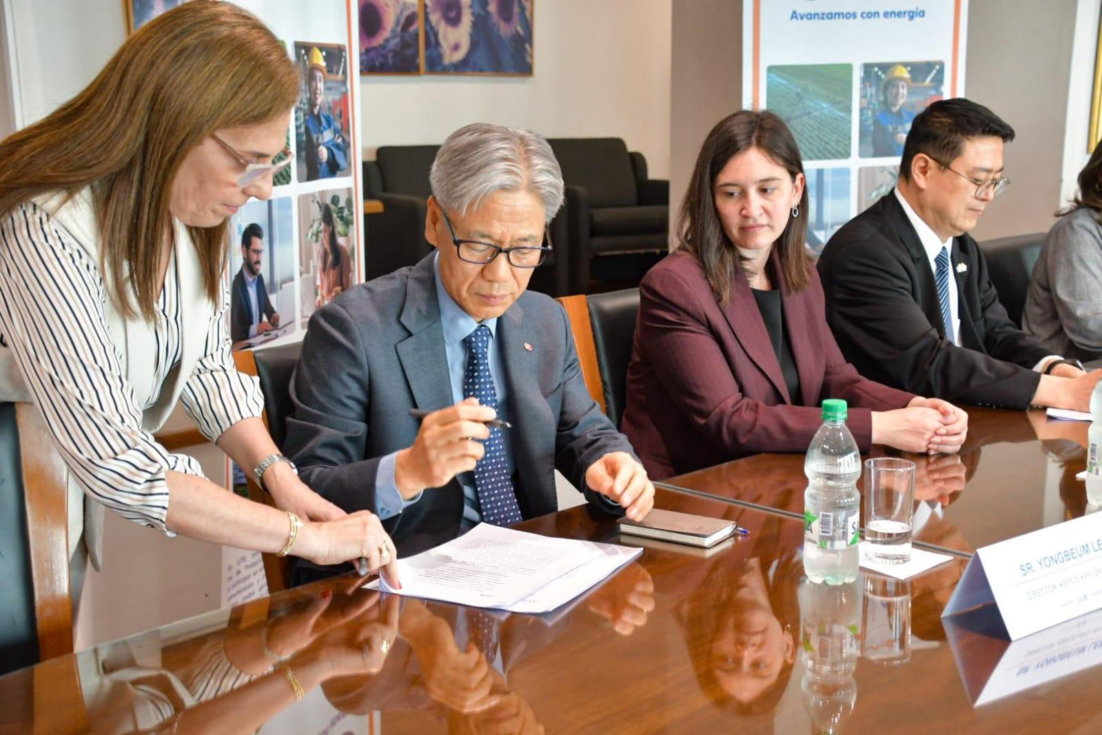 UTE y el Consorcio HDEC-KPS-HDC extendieron contrato por servicio de Operación y Mantenimiento de la Central Térmica de Ciclo Combinado de Punta del Tigre