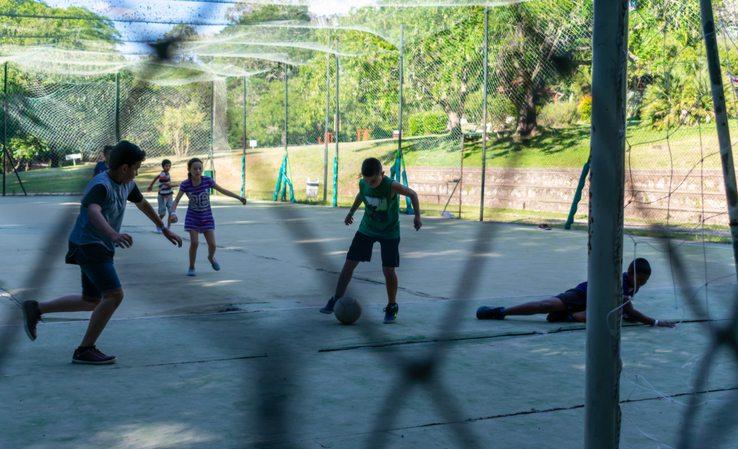 En la cancha de fútbol