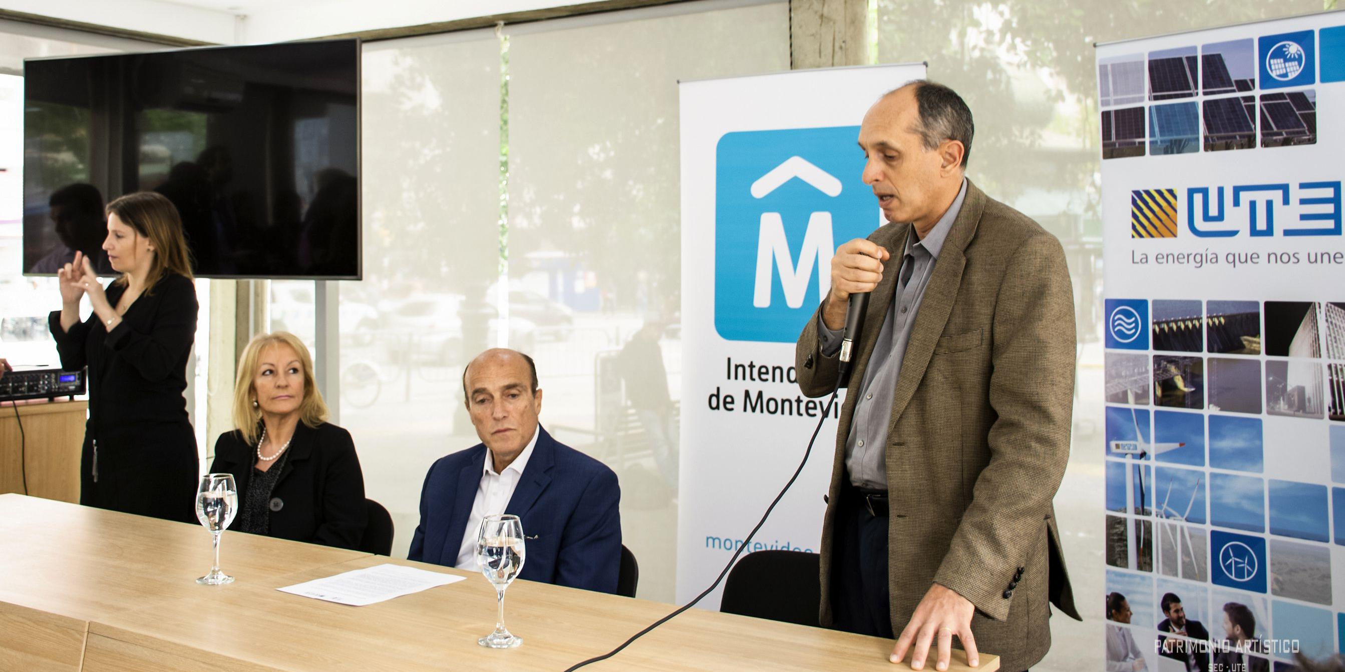 30 nuevos taxis eléctricos