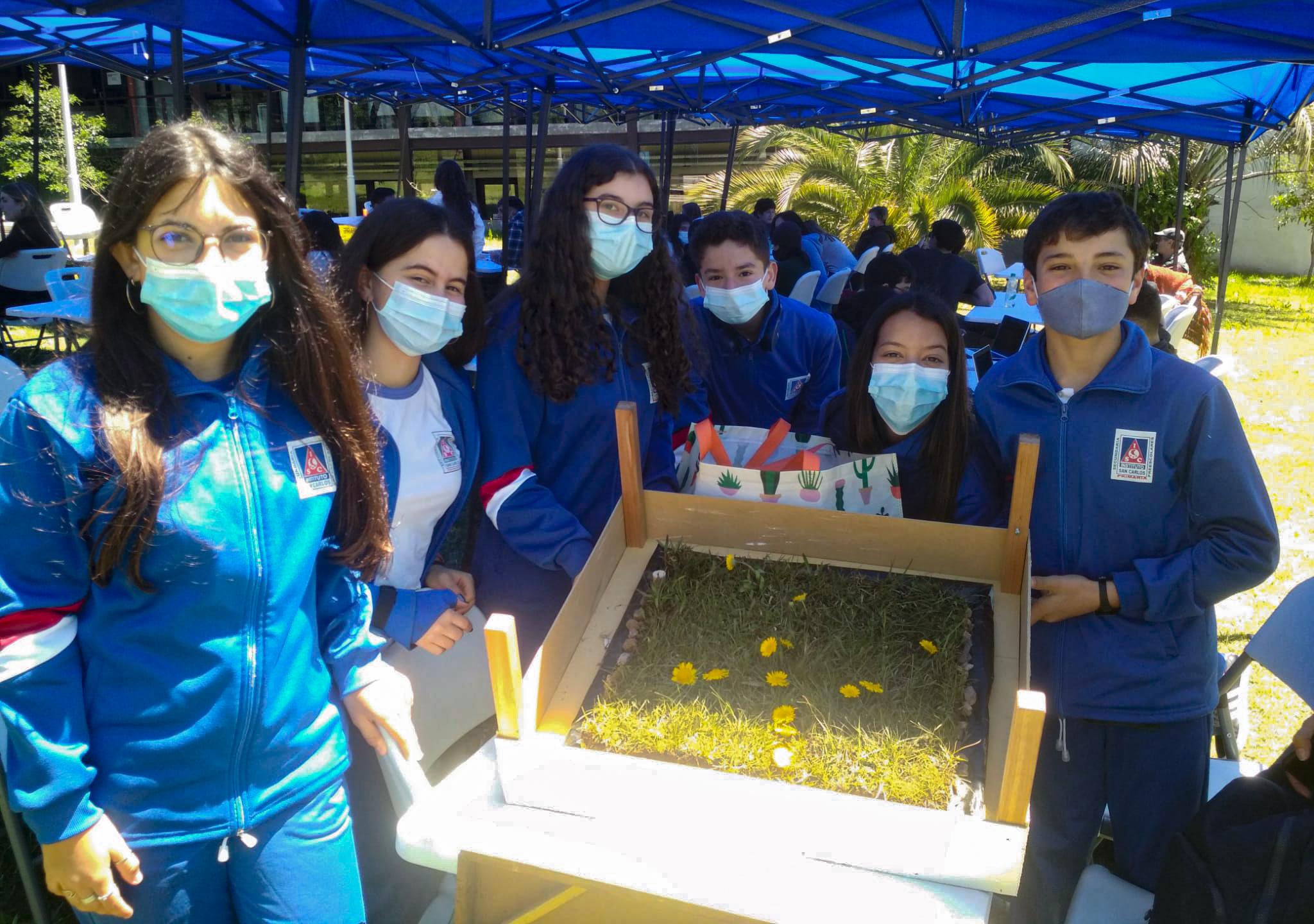 Alumnos participantes del evento sobre Eficiencia Energética realizado en la Universidad Tecnológica (UTEC) en Durazno