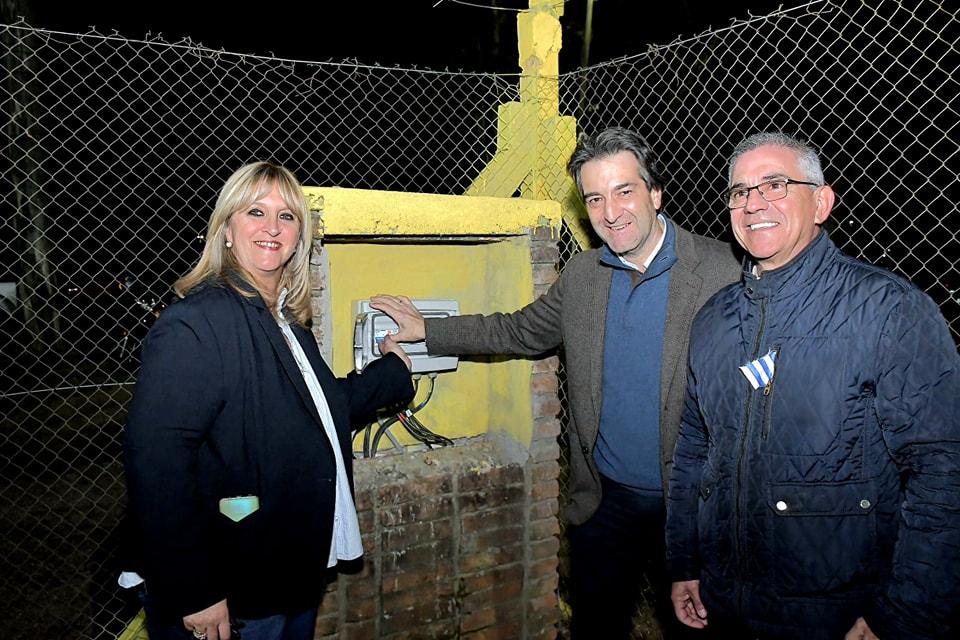 El programa “Ilumina el Deporte” suma una nueva cancha de Fútbol infantil con Iluminación Eficiente en Flores