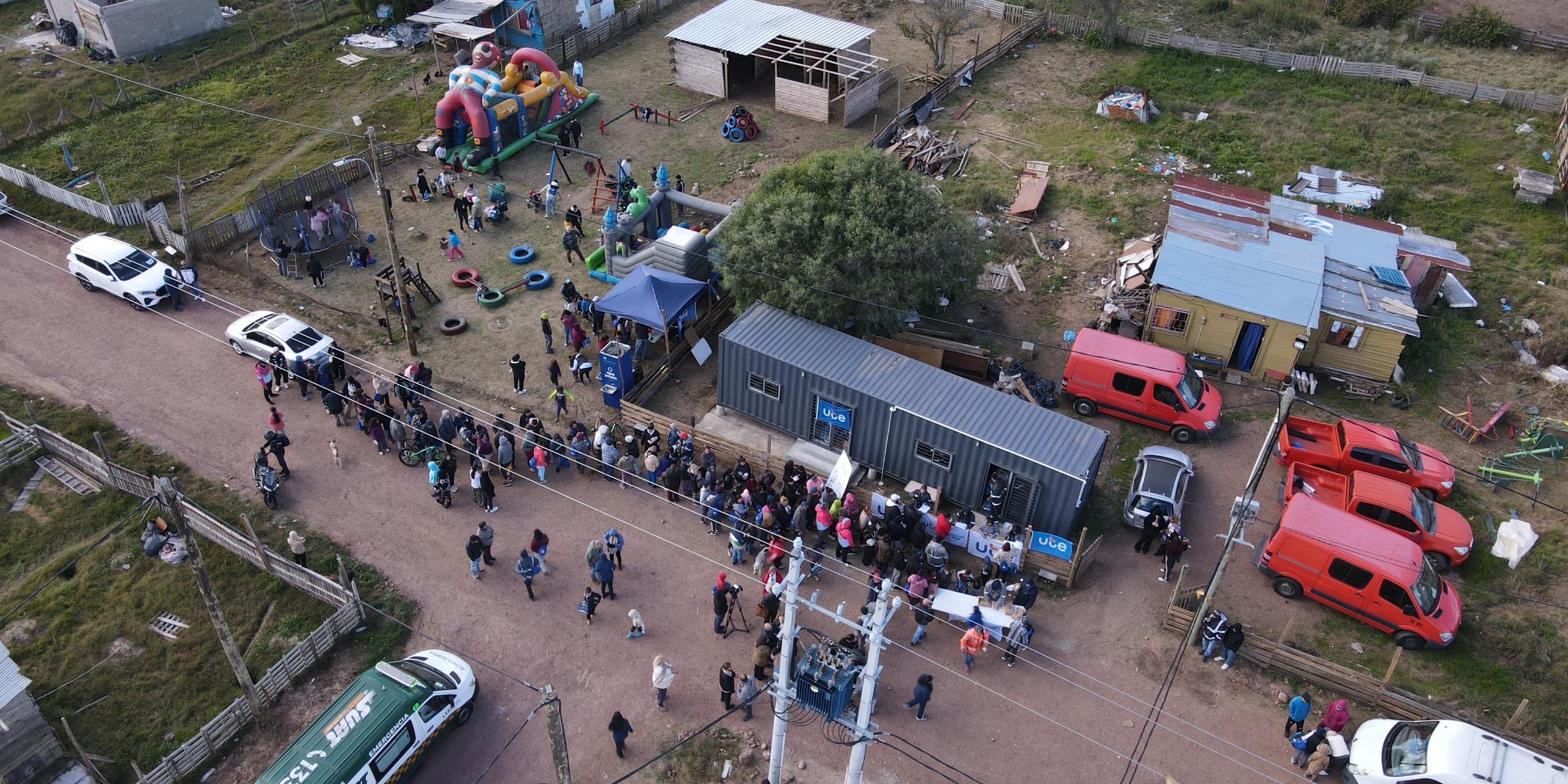 400 hogares del Barrio Nuevo Comienzo se incorporan al Plan de Inclusión Social de UTE