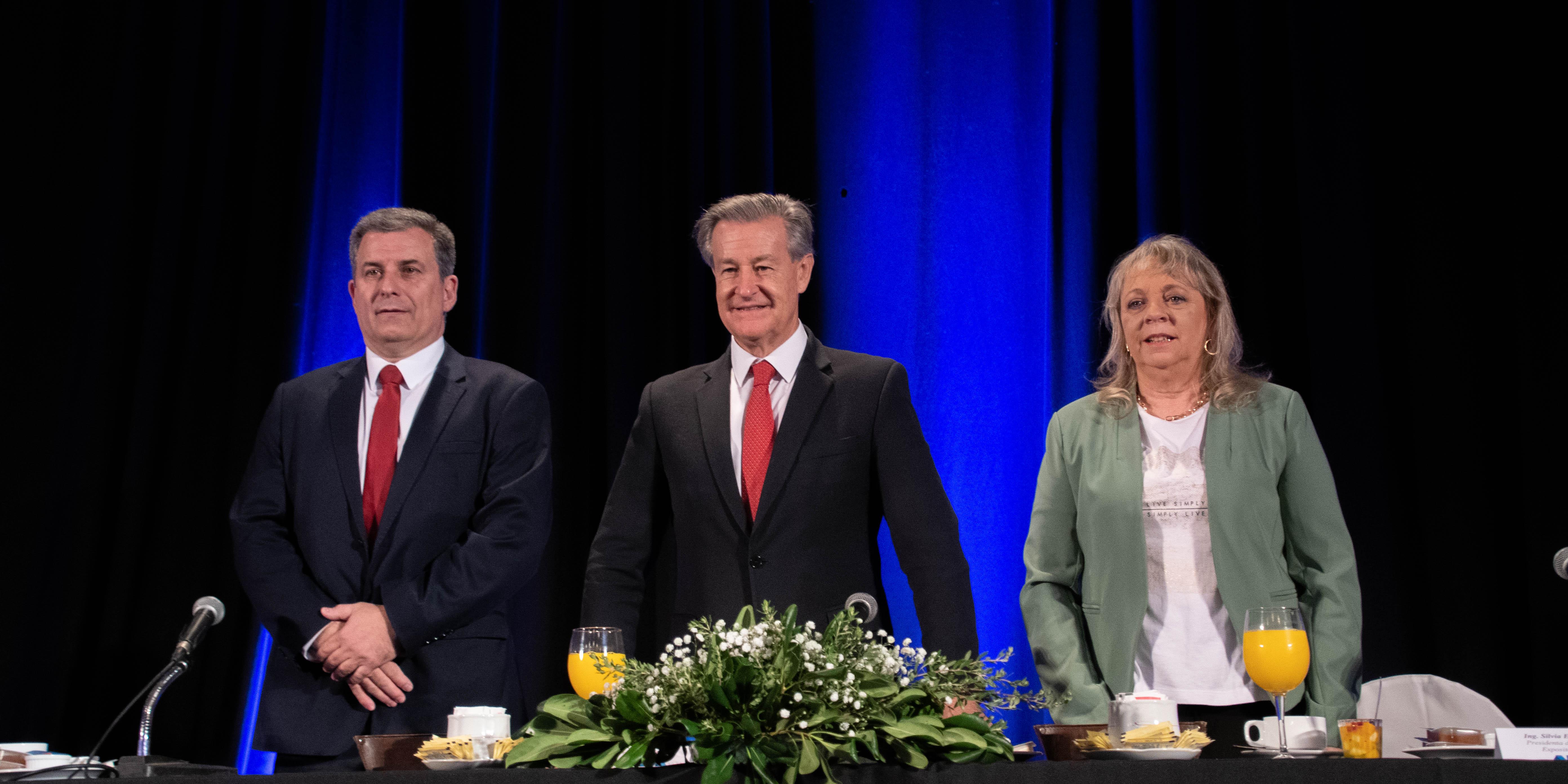 Desayuno de trabajo organizado por la Asociación de Dirigentes de Marketing del Uruguay (ADM)