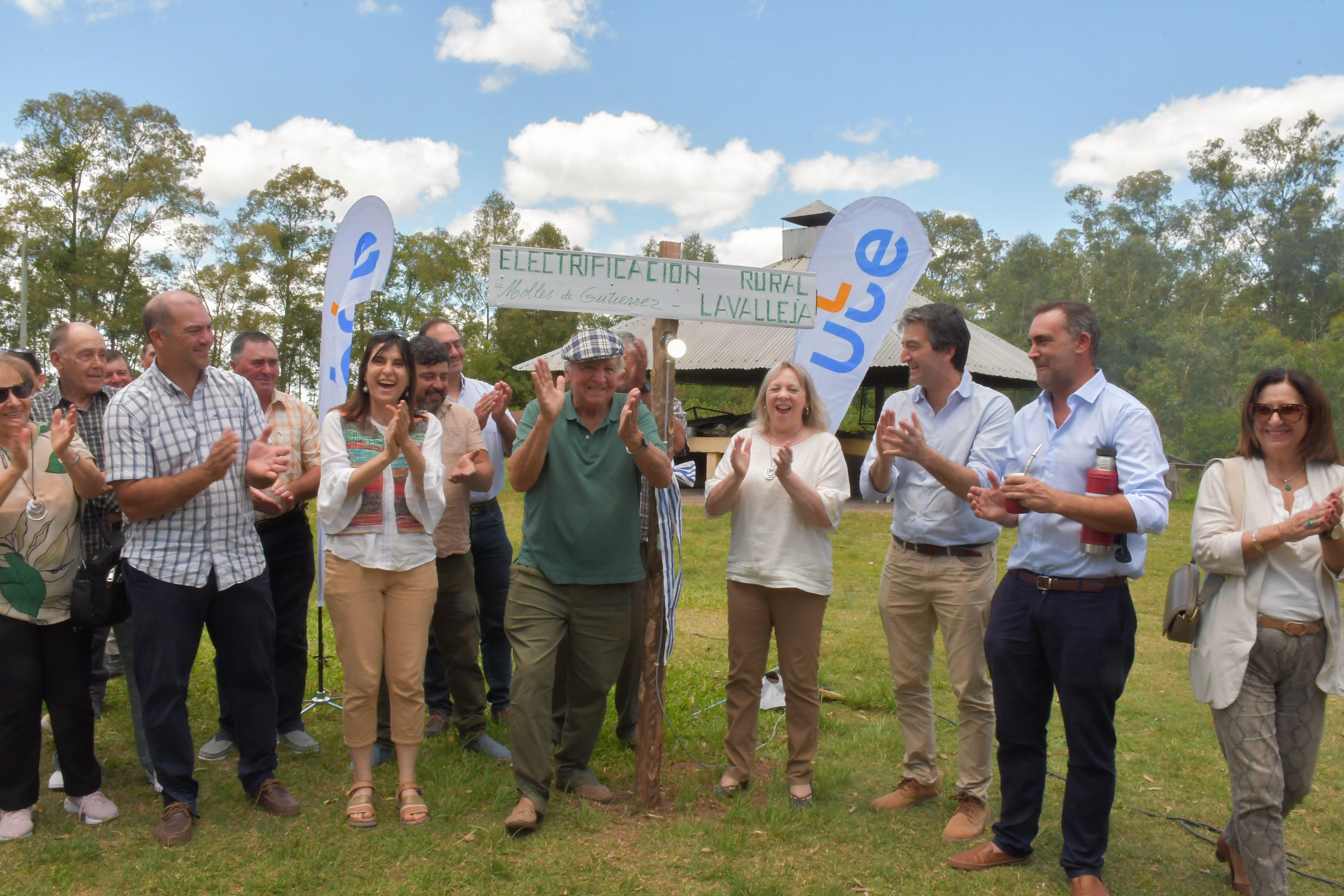 Electrificación Rural: Molles de Gutiérrez y Valentín Chico