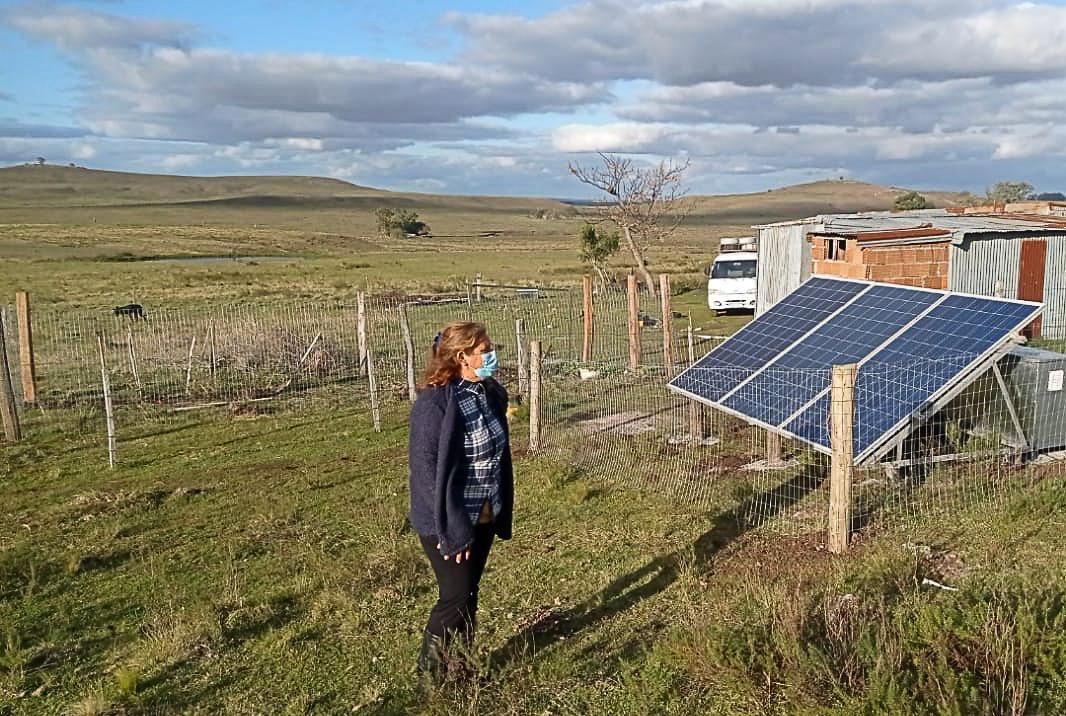 UTE sigue trabajando en el proyecto 100% Eléctrico, buscando llegar a un horizonte de aproximadamente 2.500 familias que viven en el interior profundo de nuestro país. 