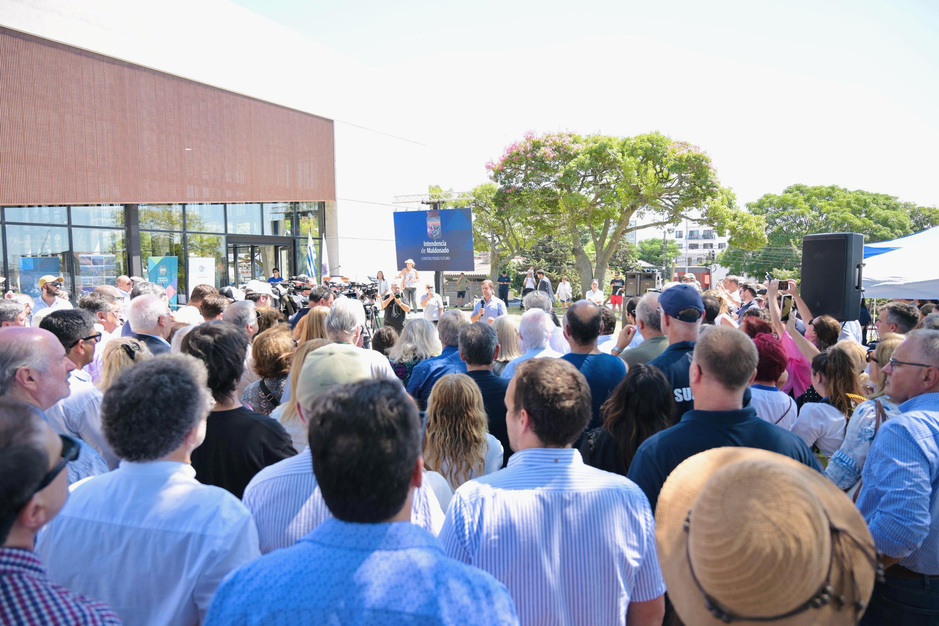 Inauguración de piscina semiolímpica en Campus de Maldonado: UTE y su aporte