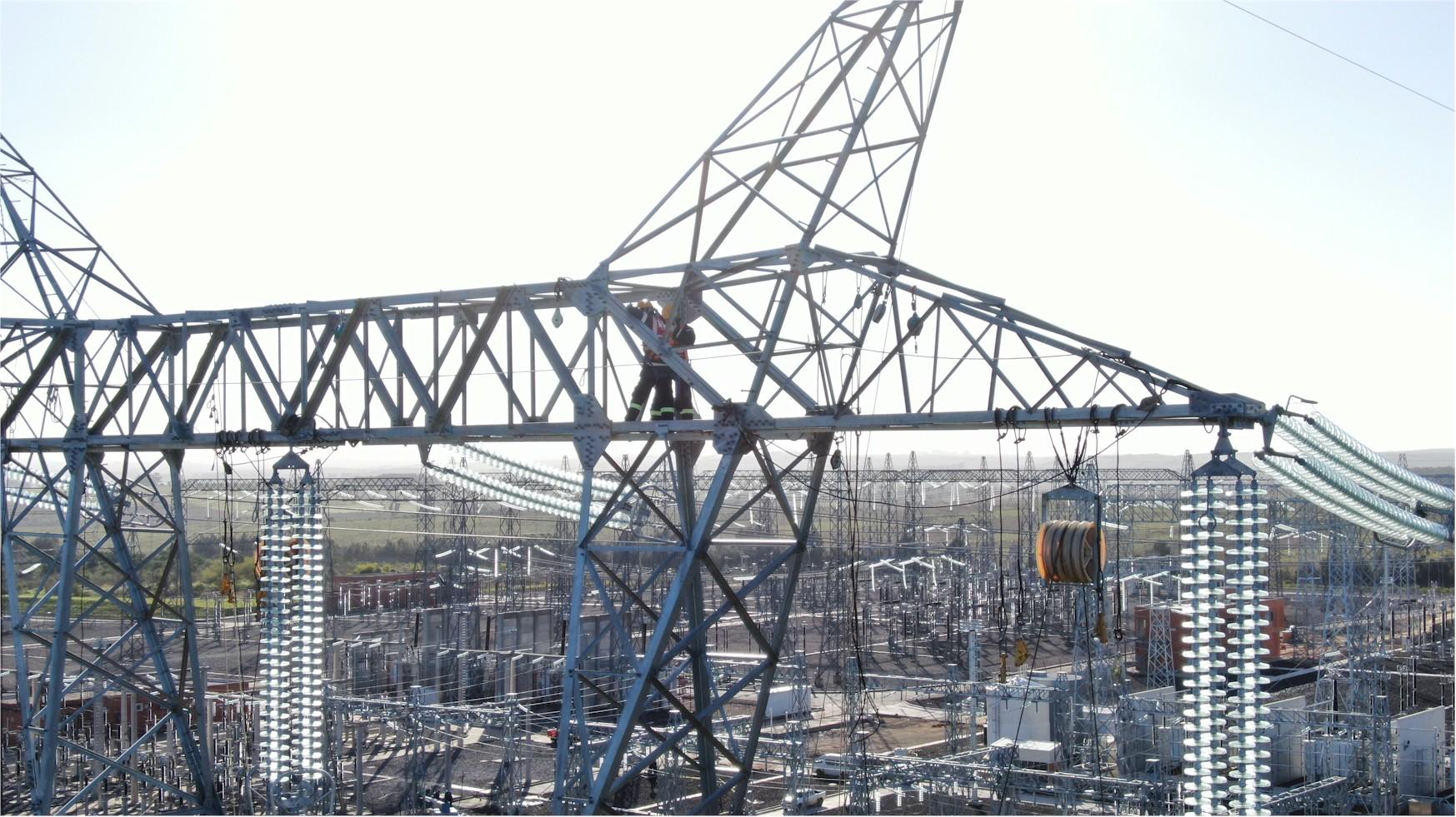 UTE culminó obra eléctrica en Melo que dará respaldo de 500 kV a la zona este y norte del país