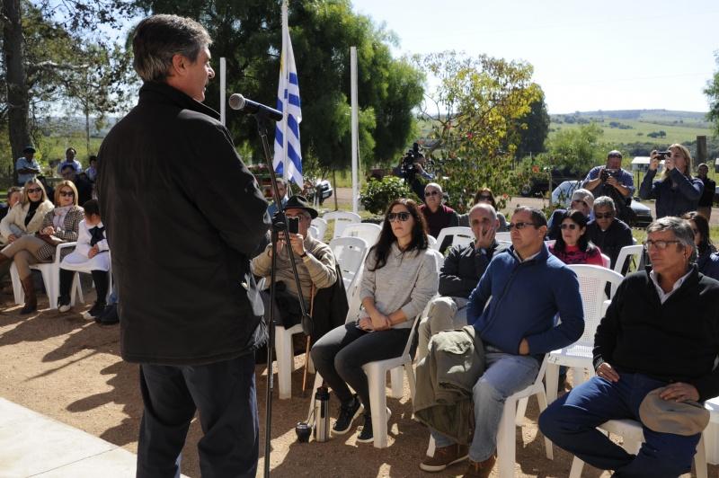 VECINOS DEL MEDIO RURAL