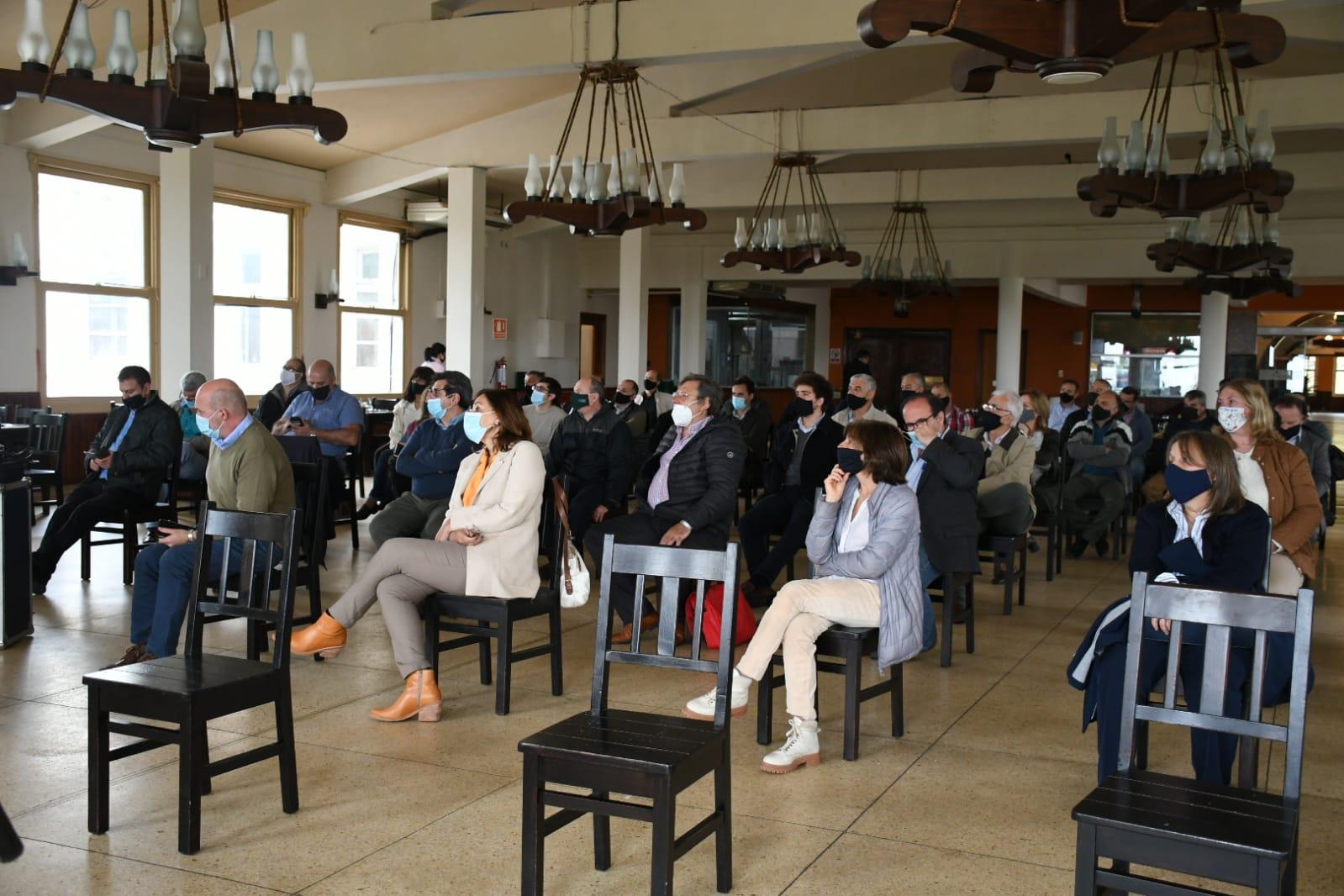 Lanzamiento del Primer Curso de Reciclaje de Trabajos en BT