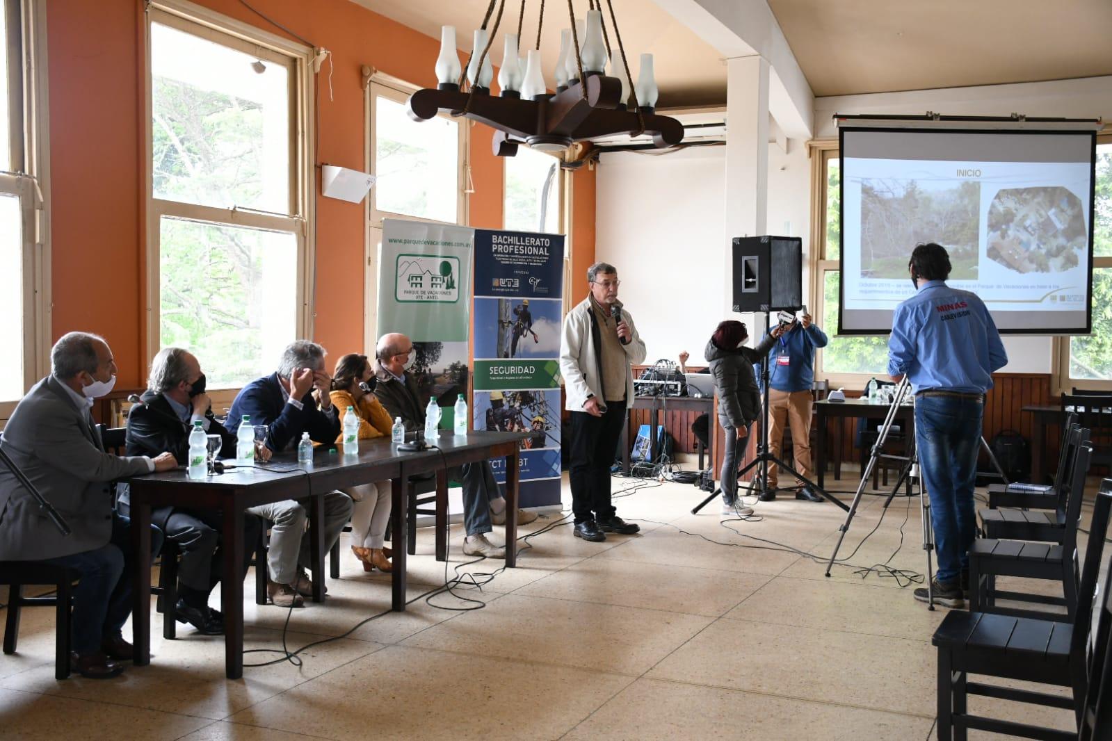 Lanzamiento del Primer Curso de Reciclaje de Trabajos en BT en Pque de Vacaciones UTE-ANTEL