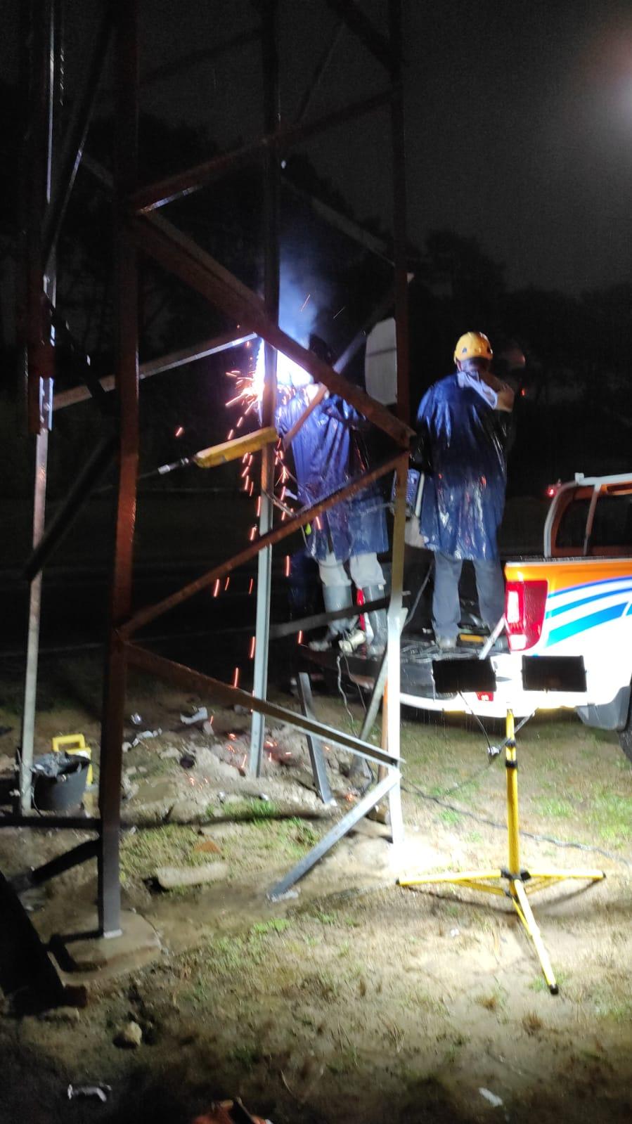 Reparación de torre de Alta Tensión